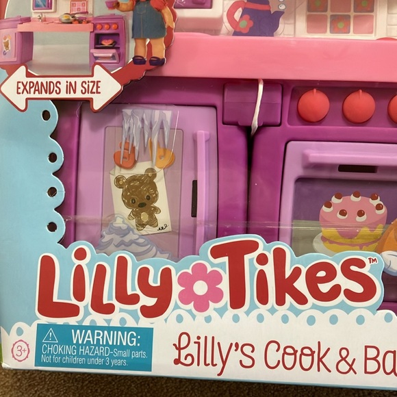 LILLY TIKES COOK AND BAKE KITCHEN BRAND NEW USE WITH LILLY, AMI AND TOMMY DOLLS - Picture 8 of 12